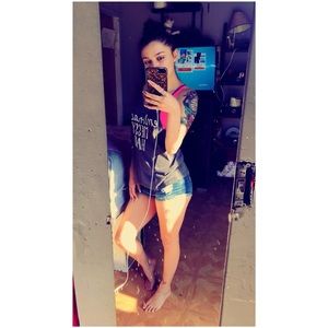 Meet your Posher, Jasmine